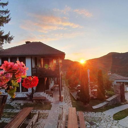 Rhodopes Legends Otel Vrata Dış mekan fotoğraf